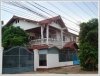 ID: 861 - House with 8 rooms in business area