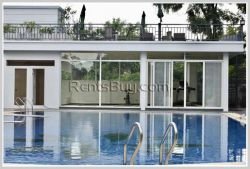 ID: 4214 - The pinnacle of luxury high-rise living with swimming pool for rent