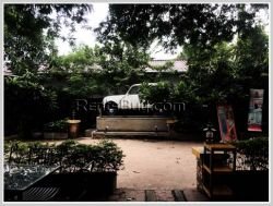 ID: 2379 - Restaurant and nice villa for rent in Saysettha district