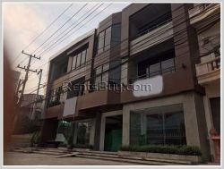 ID: 2816 - Nice business for rent with large parking and fully furnished