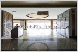 ID: 3819 - The Luxury Condo on top floor of Muangthan Hotel near Embassy of Thailand for rent