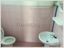 ID: 3952 - Guesthouse in Vangvieng for rent