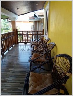 ID: 4053 - 12 rooms guesthouse in town of Luangprabang City and near main road for sale.