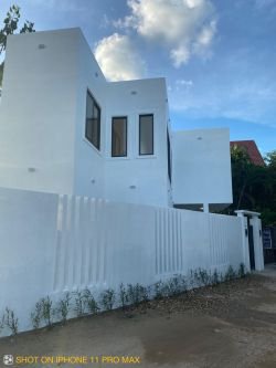 ID: 4554-The Beautiful modern house near The Pizza Company Phonsinuan for rent