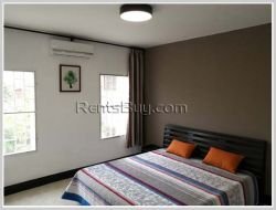 ID: 3807 - Town-house near Phontong Savath market with fully furnished for rent