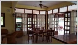 ID: 363 - Lao style house with swimming pool