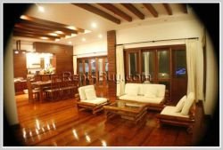 ID: 2385 - Beautiful house by pave road near Patuxay