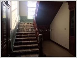 ID : 1079 - New Modern house with fully furnished for rent near Lao American College