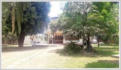 ID: 3607 - House with large garden and near main road for rent