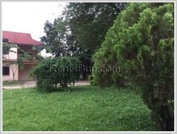 ID: 3654 - A contemporary house with large shady garden for rent in Chanthabouly District