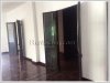 ID: 2587 - Lao style house in city center by good access