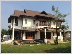 ID: 2385 - Beautiful house by pave road near Patuxay