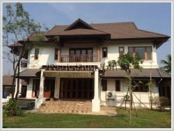 ID: 2385 - Beautiful house by pave road near Patuxay