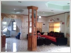 ID: 3069 - Nice villa house in quiet area for rent in Hadsayfong district