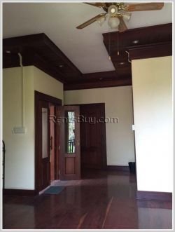 ID: 3171 - Beautiful Lao style house near Lao National Convention Hall