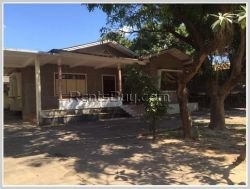 ID: 1482 - Colonial style house near pave road suitable for office