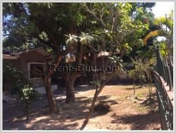 ID: 1482 - Colonial style house near pave road suitable for office