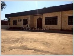 ID: 3504 - Nice office for rent in Lao community and business area of Patuxay