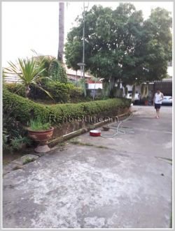 ID: 61 - Lao contemporary house with fully furnised and large shady garden for rent