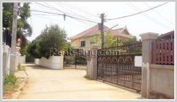 ID: 3608 - Nice house next to concrete road for rent