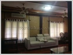 ID: 3667 - Lao style house near Sengdara Fitness for rent