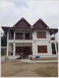 ID: 2914 - New luxury house with pool in town for rent