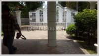 ID: 1198 : Fully furnished house in town near fitness center