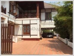 ID: 3104 - The modern house in town and with fully furnished for rent in Saysettha district