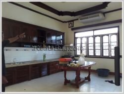 ID: 3734 - A lovely villa near M-point mart (Phonthan) with full furnished for rent