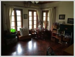 ID: 4325 - Lao style house near Sengdara Fitness with large garden for rent