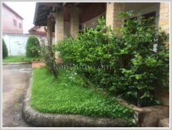 ID: 3694 - Lao style modern house near Joma cafe 2 (Phonthan) for rent