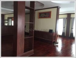 ID: 3715 - Big modern house with large sizable near Huakhua market for rent