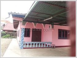 ID: 4051 - Cozy house by pave road and near BBQ Dome Restaurant for rent