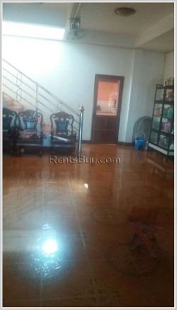 ID: 4052 - 5 bedrooms house with low rental near Huakua Market by pave road in Saysettha district