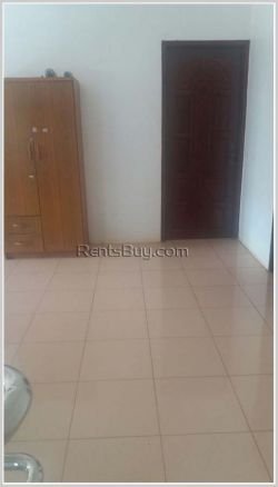 ID: 4052 - 5 bedrooms house with low rental near Huakua Market by pave road in Saysettha district