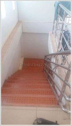 ID: 4052 - 5 bedrooms house with low rental near Huakua Market by pave road in Saysettha district