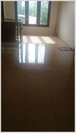 ID: 4052 - 5 bedrooms house with low rental near Huakua Market by pave road in Saysettha district