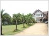 ID: 2466 - Luxury house house with large garden near Thai consulate