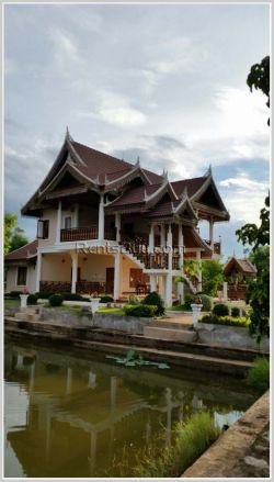 ID: 3809 - Beautiful house with Fish pond and near National University of Laos for rent