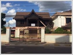 ID: 3283 - Lao style house near main road for rent