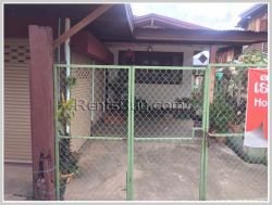 ID: 3833 - Nice house with perfect location and near Mekong River for rent in Sikottabong District