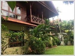 ID: 3241 - Lao style house with large garden and near Mekong River for rent