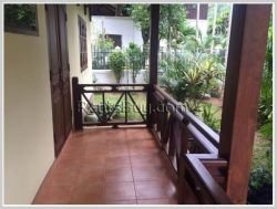 ID: 3241 - Lao style house with large garden and near Mekong River for rent