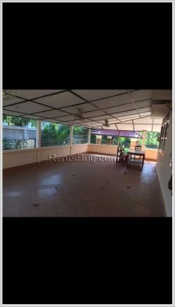 ID: 1549 - House with very large garden next to the pave road in diplomatic area