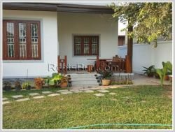 ID: 3526 - Lao style house in diplomatic area for rent