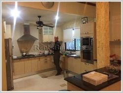 ID: 3592 - Nice house with fully furnished for rent