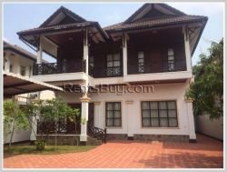 ID: 3594 - Timbered and bricked house near Thai Embassy and The Pizza Company for rent