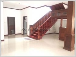 ID: 3594 - Timbered and bricked house near Thai Embassy and The Pizza Company for rent