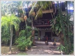 ID: 3677 - Lao style shady house 103 hospital and M-point mart (Saphanthong) for rent