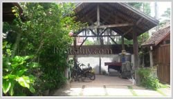 ID: 3700 - Nice Lao style house near Kettisack International School for rent